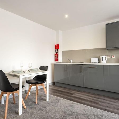 Modern 1 Bedroom Yeadon Apartment Εξωτερικό φωτογραφία